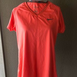 Nike-Pro Top